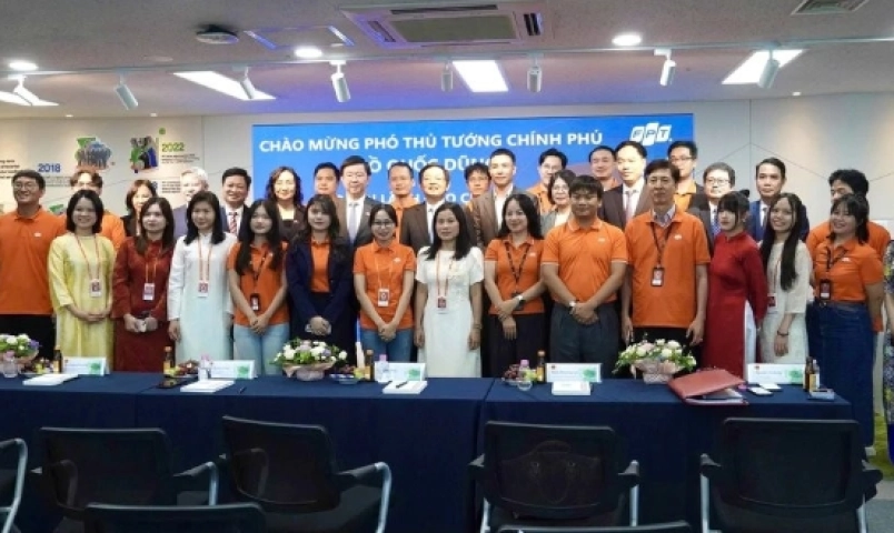 mot-cong-ty-viet-dang-kiem-khoang-2600-ty-dong-moi-nam-tai-han-quoc-khach-hang-co-lg-sk-hanwha