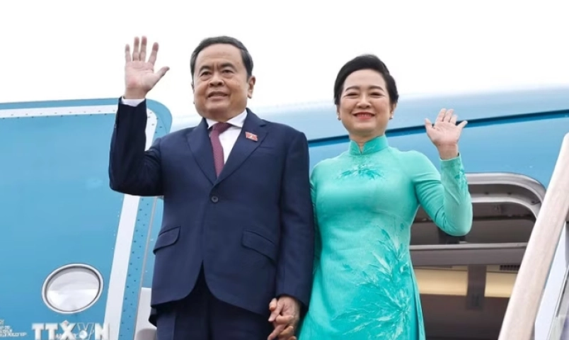 chu-tich-quoc-hoi-va-phu-nhan-ket-thuc-tot-dep-chuyen-tham-chinh-thuc-han-quoc