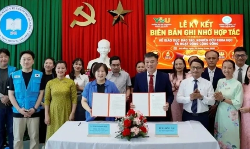 bat-tay-voi-dai-hoc-han-quoc-sinh-vien-y-da-nang-buoc-ra-the-gioi