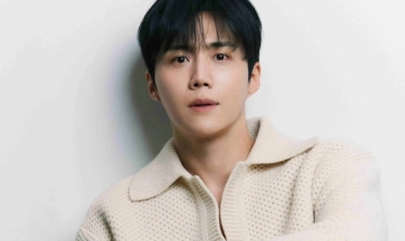 kim-seon-ho-vuong-nghi-van-tron-thue-nhu-cha-eun-woo