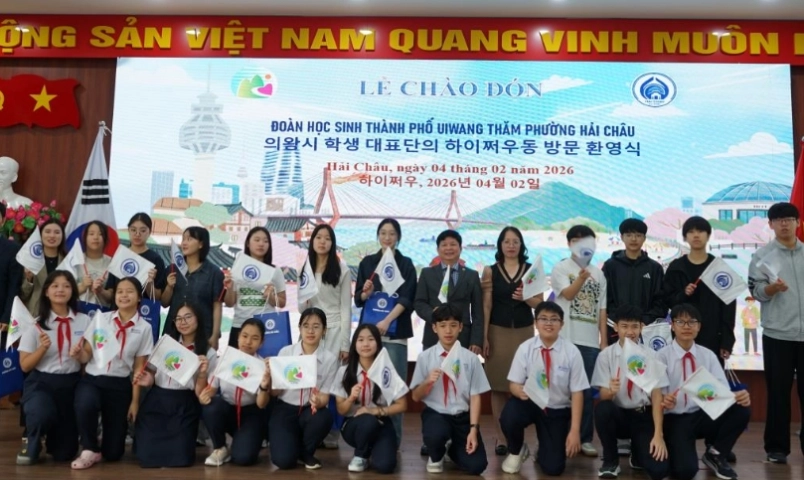 hoc-sinh-thanh-pho-uiwang-han-quoc-giao-luu-van-hoa-tai-phuong-hai-chau